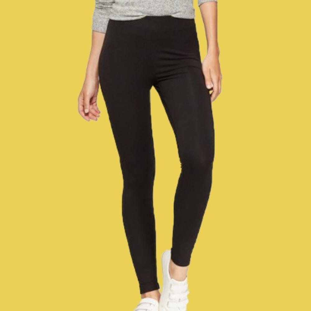 Plain Black Mid Rise Leggings